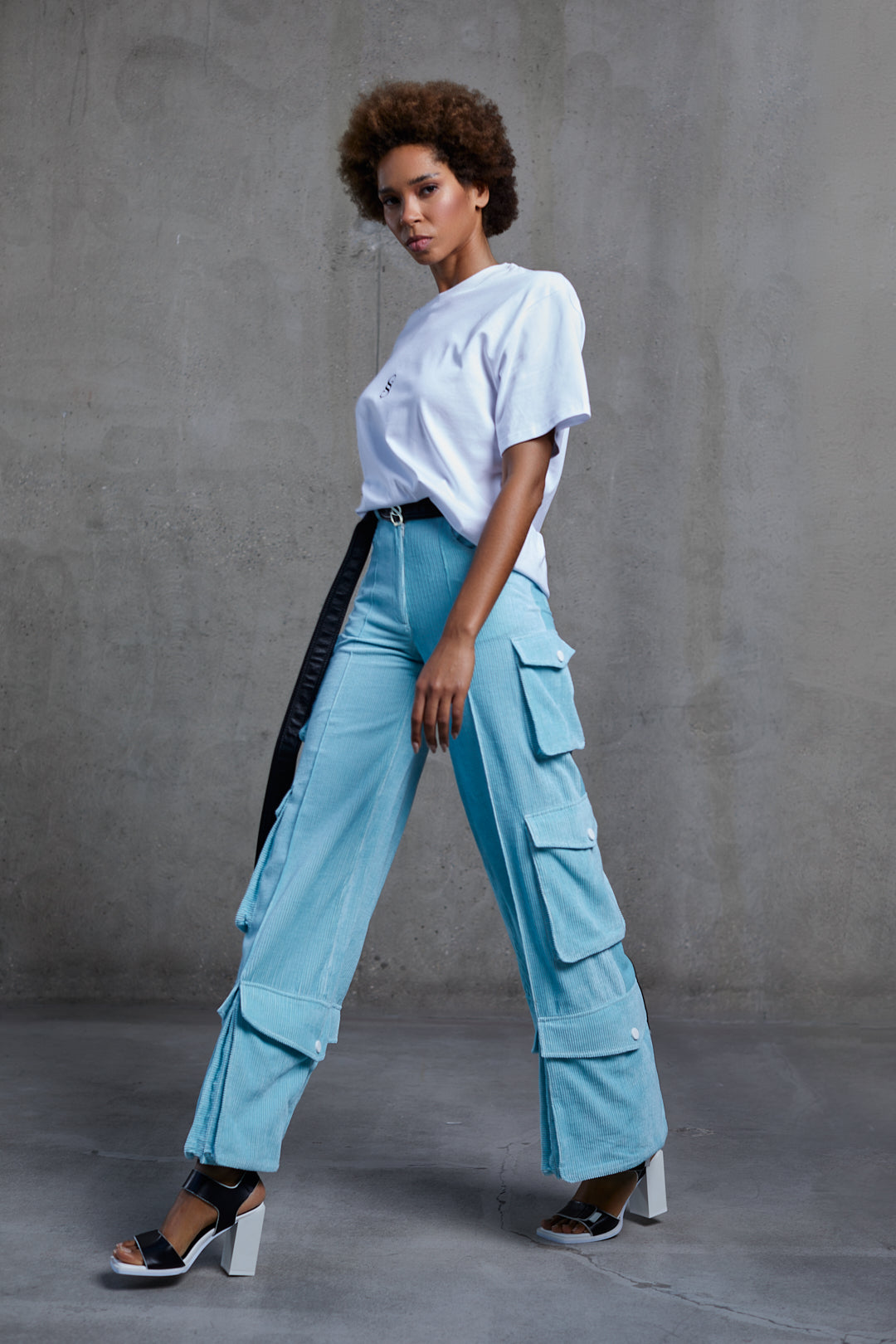 AZURE VELVET MULTICARGO TROUSERS