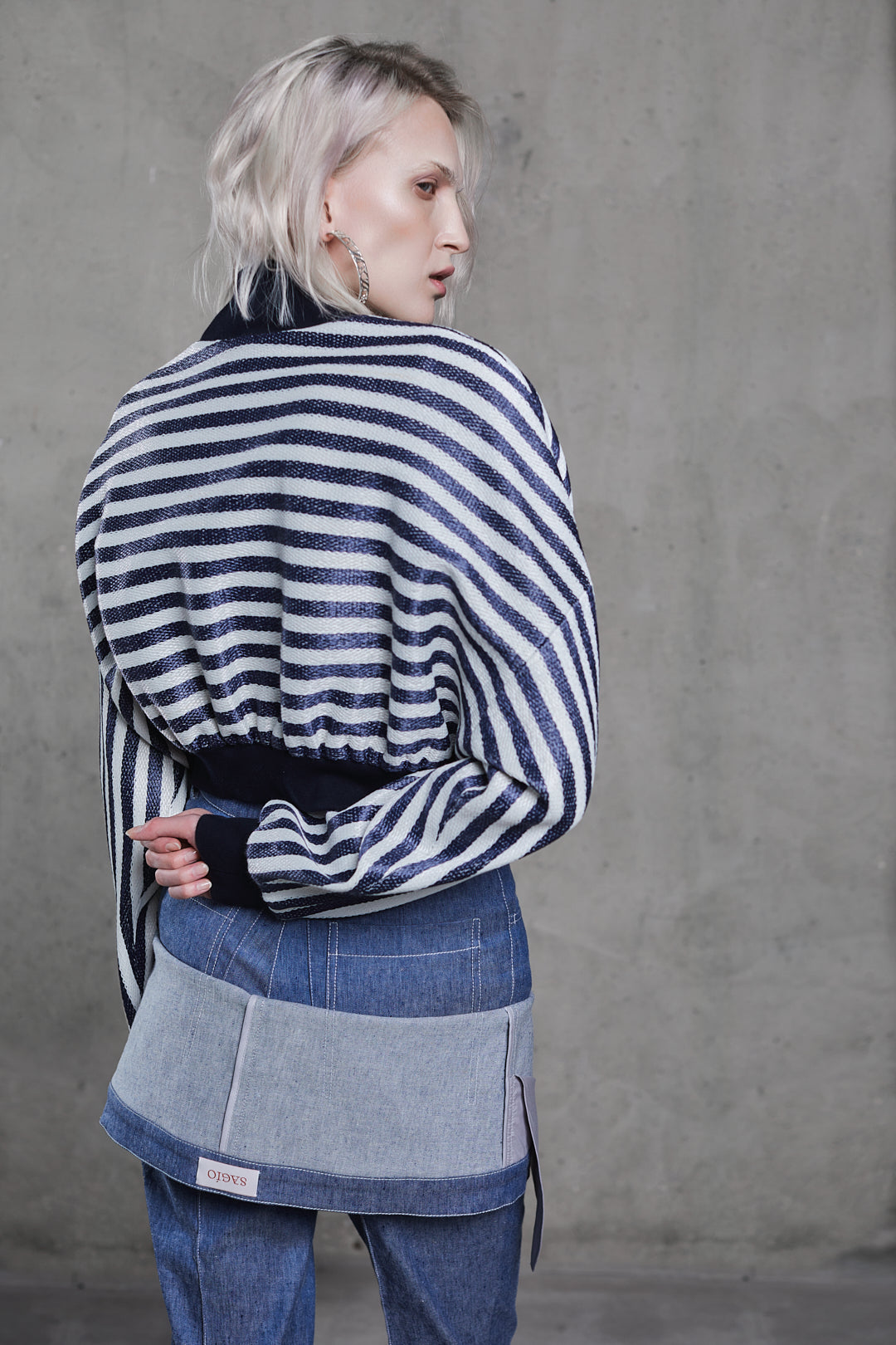 GIACCA BOMBER IN RAFIA A RIGHE CORTA
