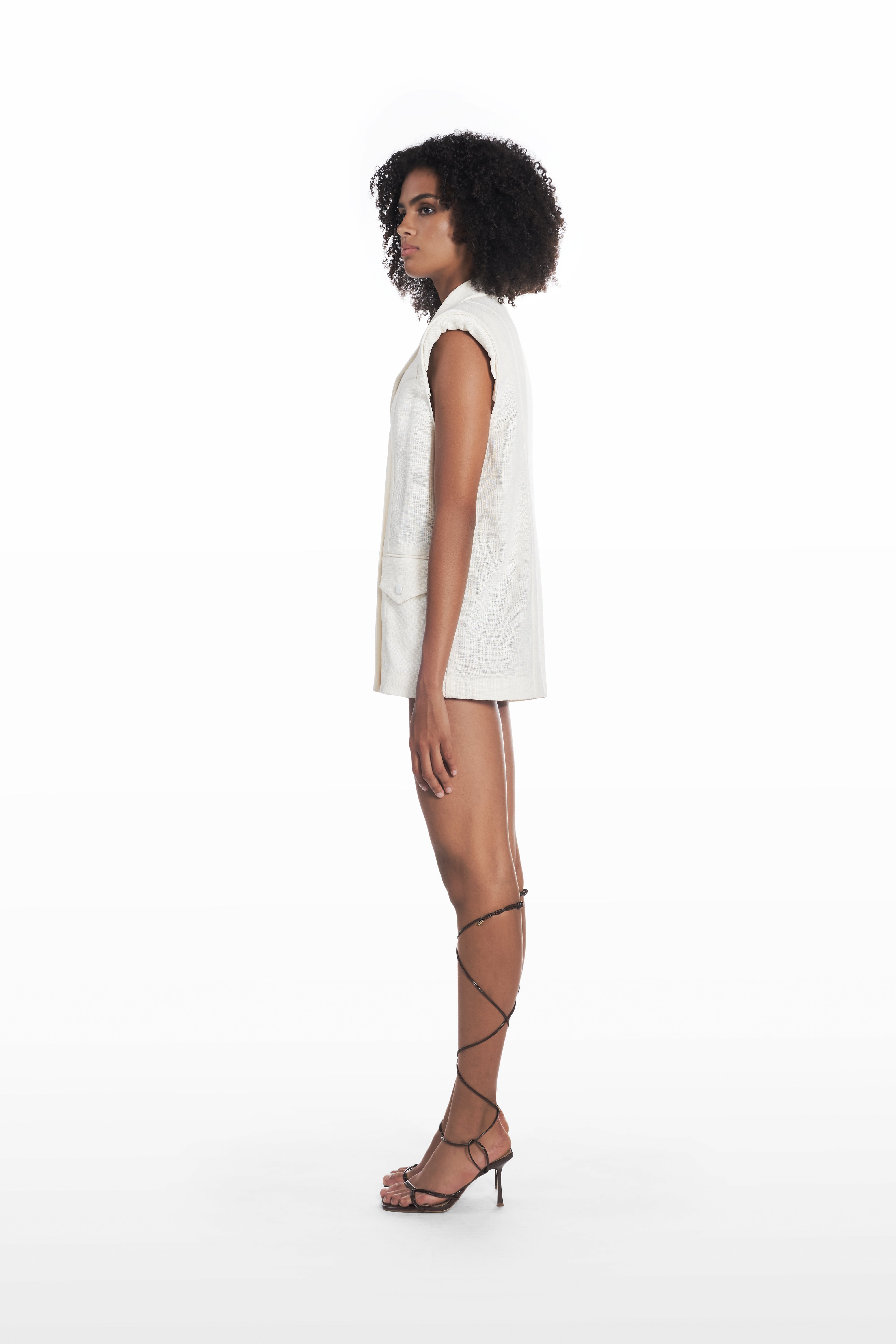 Oversize Mesh West in off-white textured mesh, oversized sleeveless tailored silhouette, side view