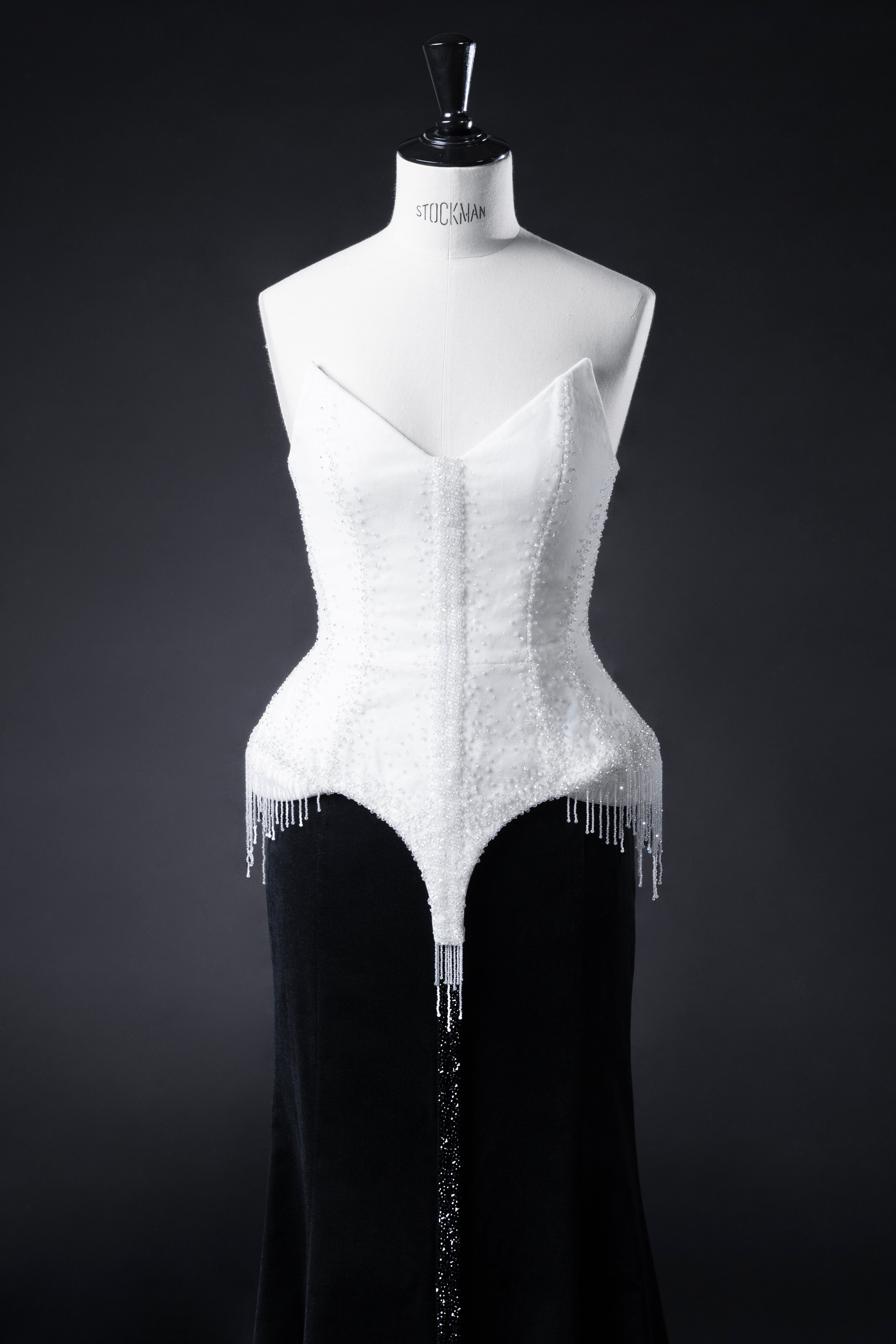 JANE EMBROIDERED CORSET WITH SKIRT