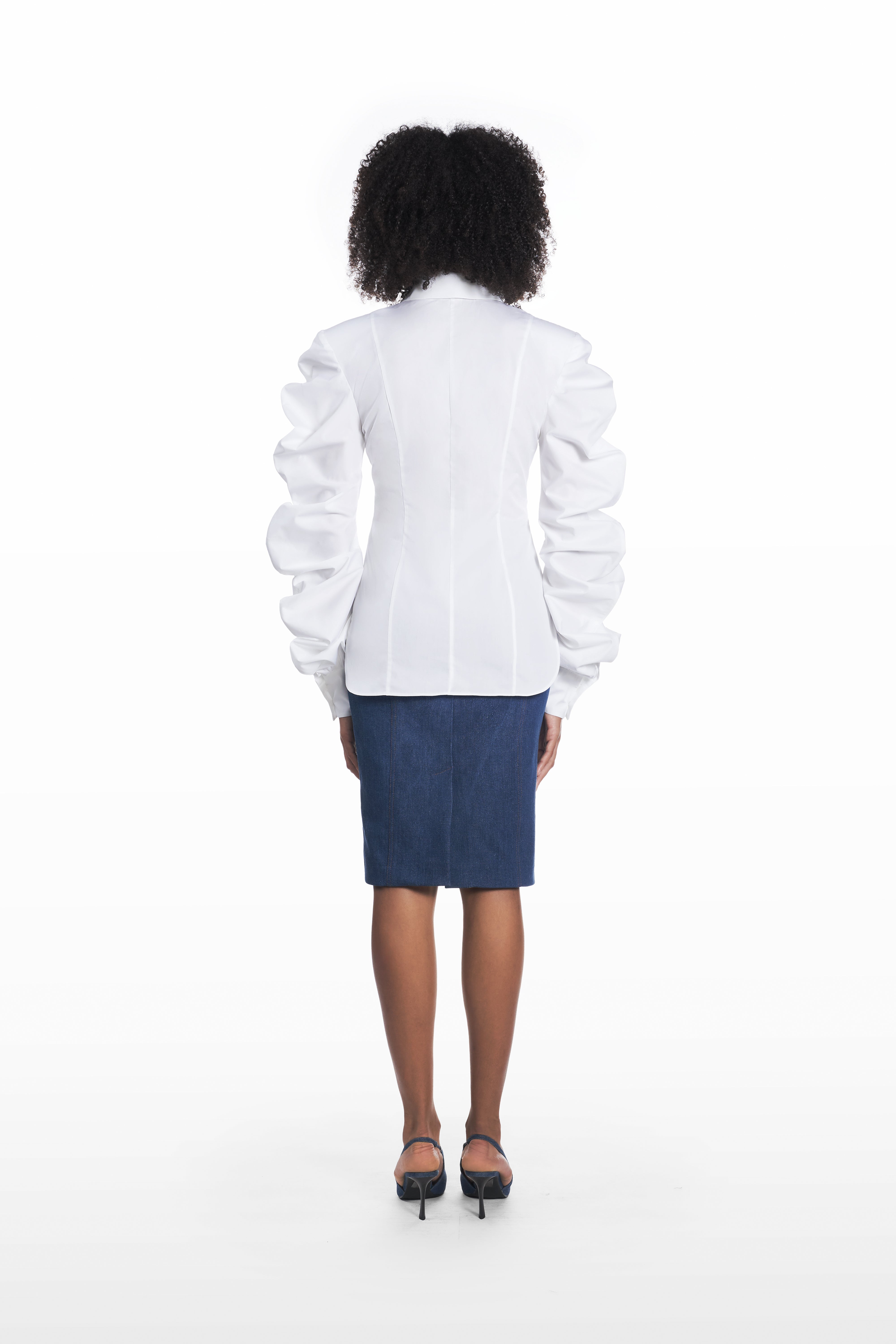 Medusa Classic Shirt in white cotton, back view