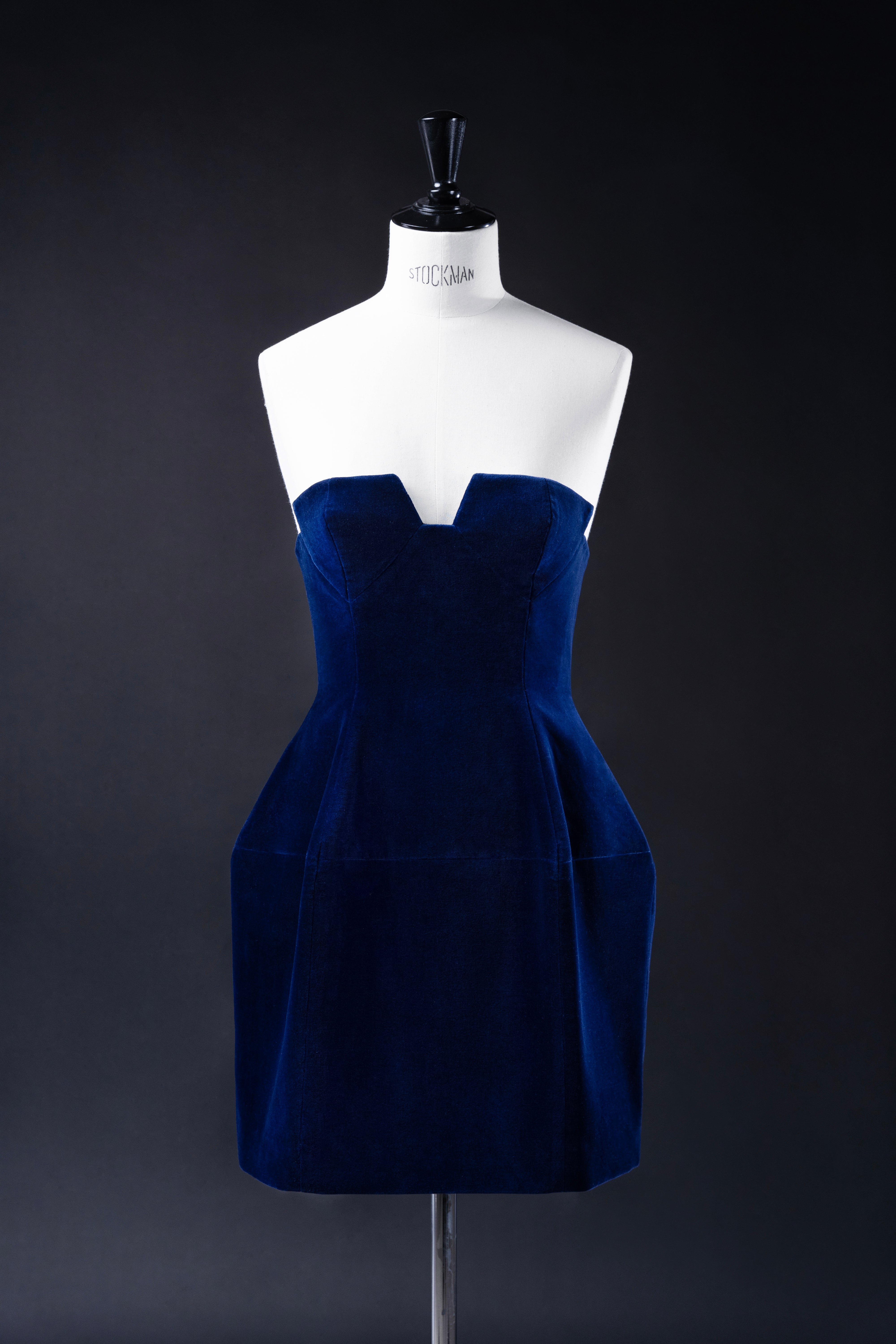 AVA SCULPTED VELVET MINI DRESS