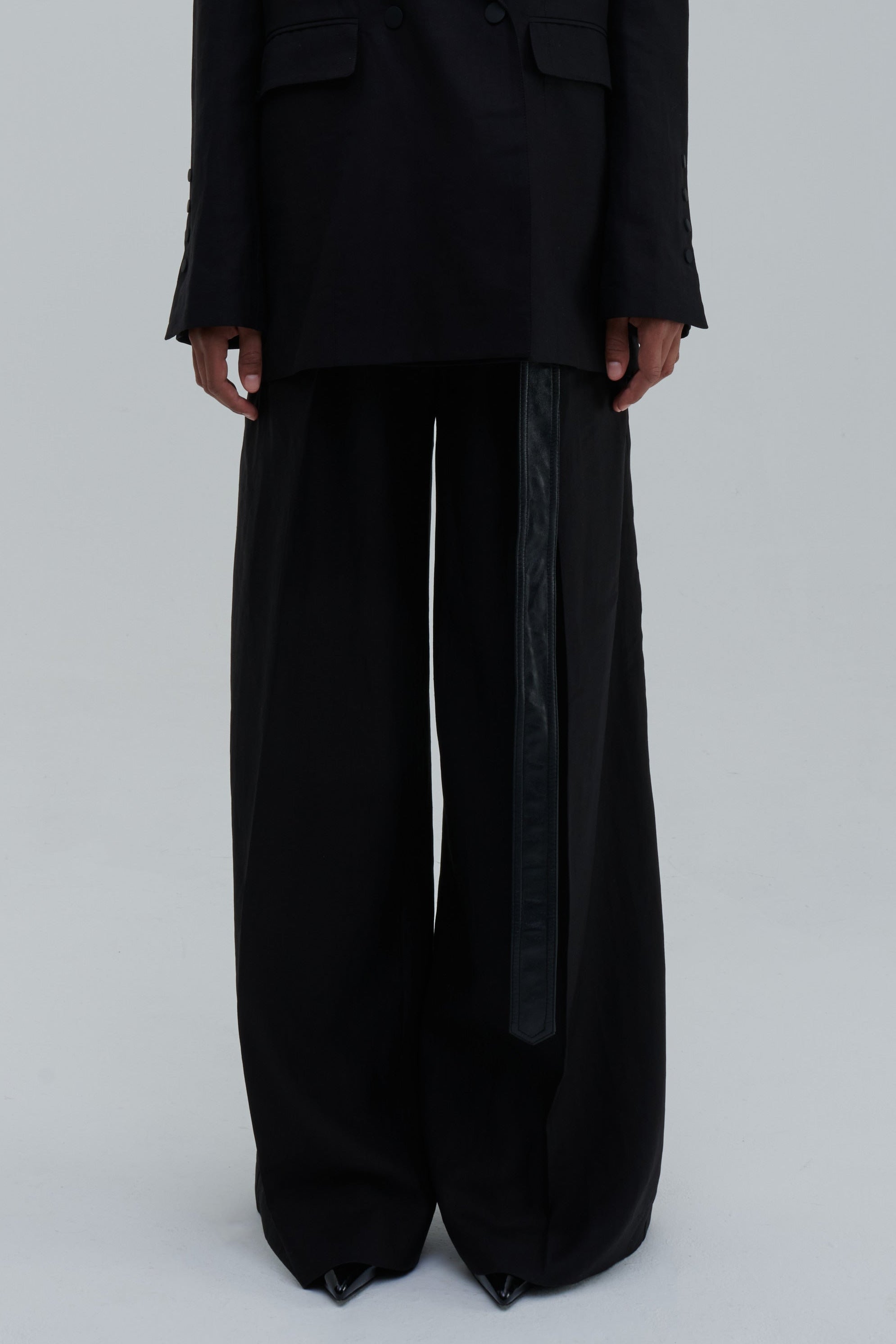 Black Classic Lino Trousers styled with blazer, full look