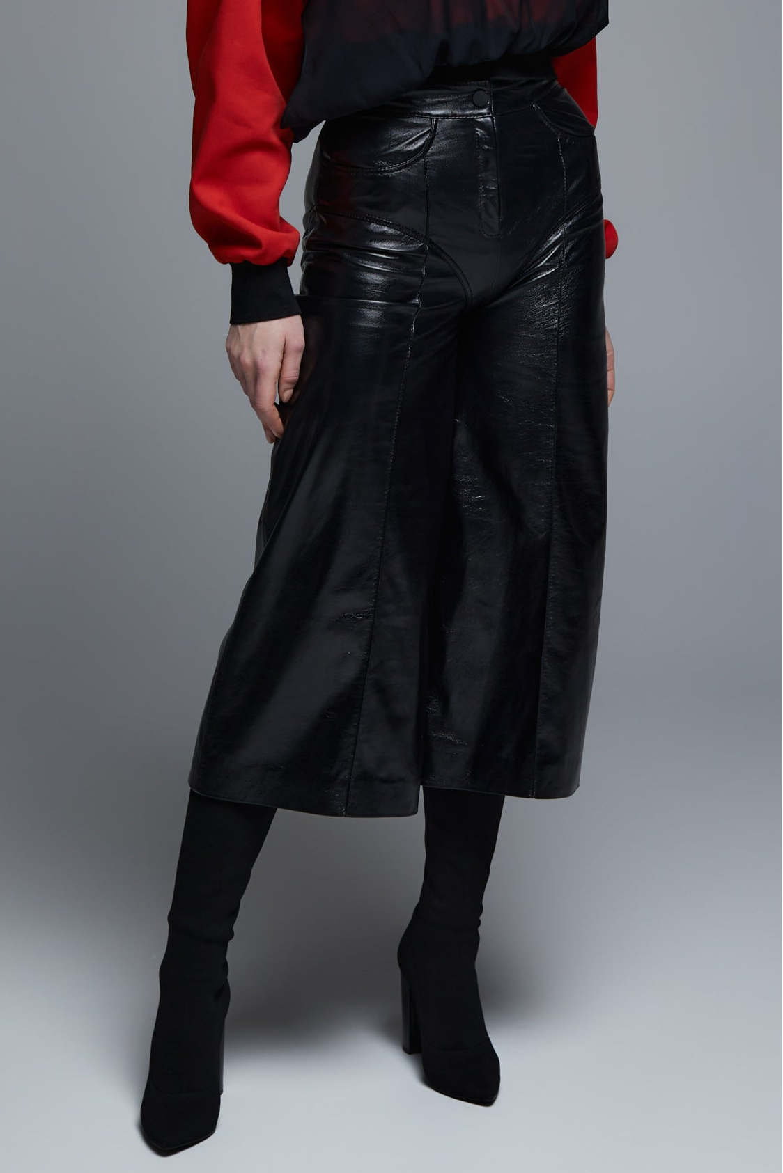 CULLOTES IN PELLE CON MODELLO INTIMO