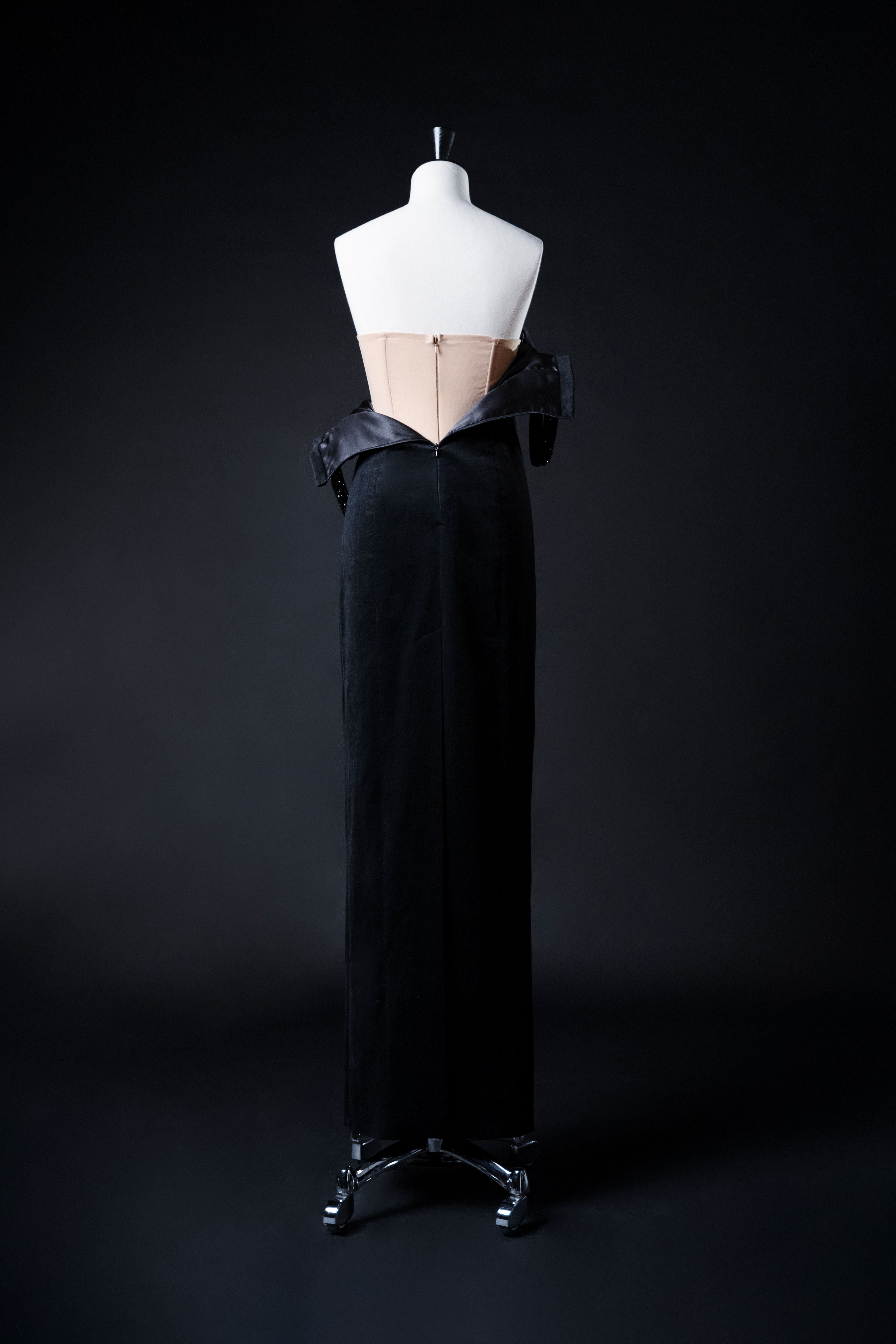 ELIZA EMBROIDERED FALLING DRESS