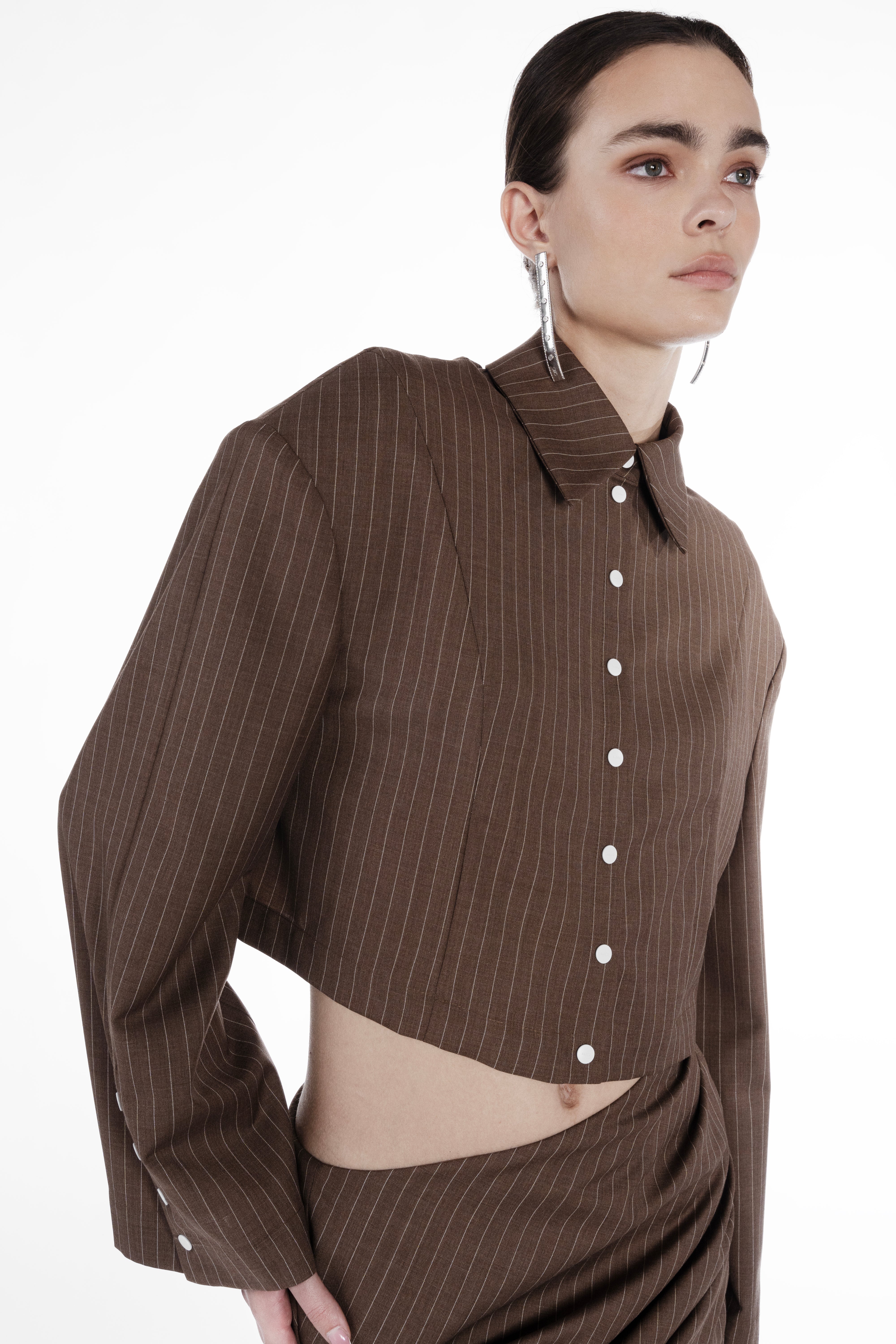 Falling Shoulders Stripes Shirt brown beige cropped striped virgin wool shirt detail view
