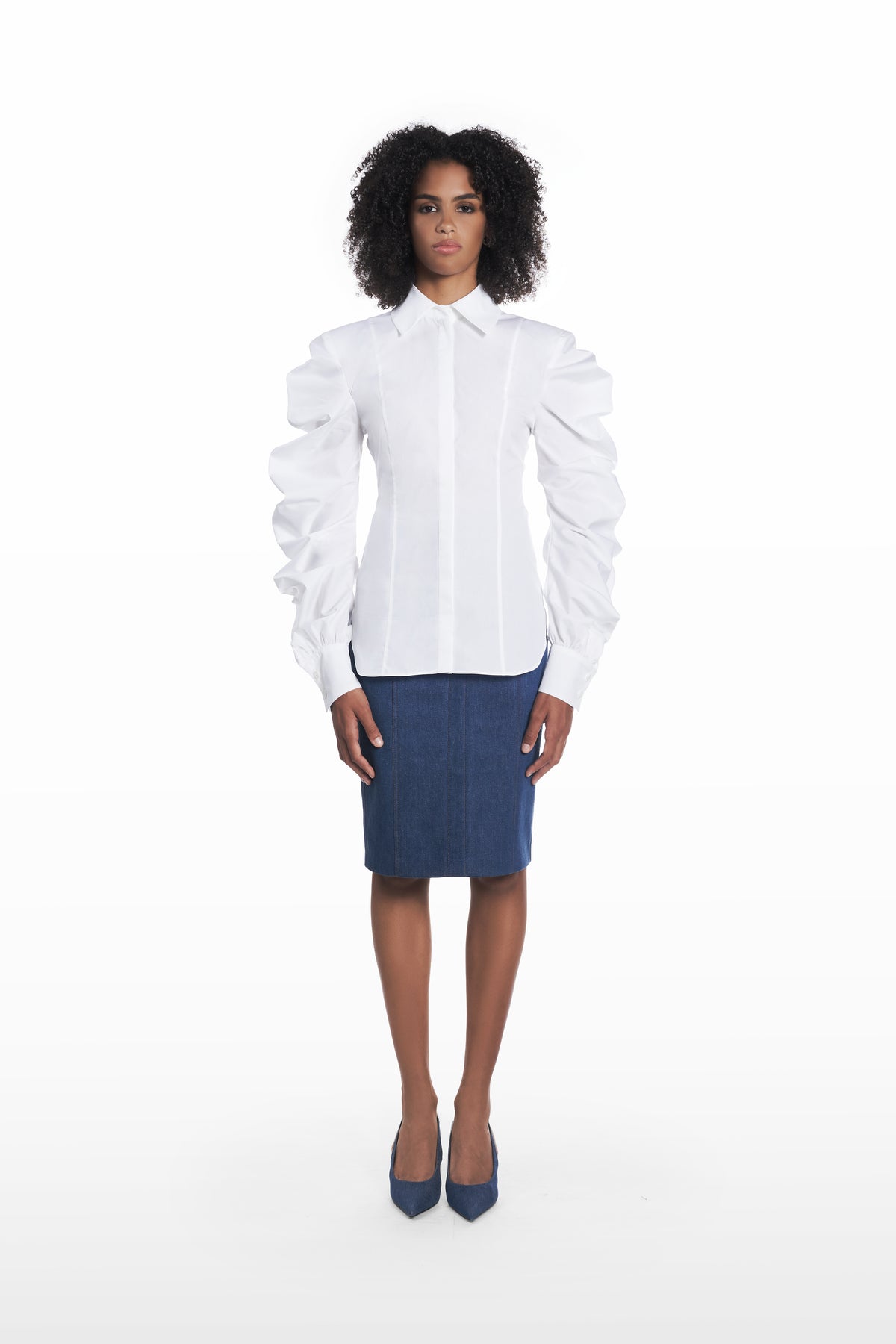 Medusa Classic Shirt in white cotton, front view