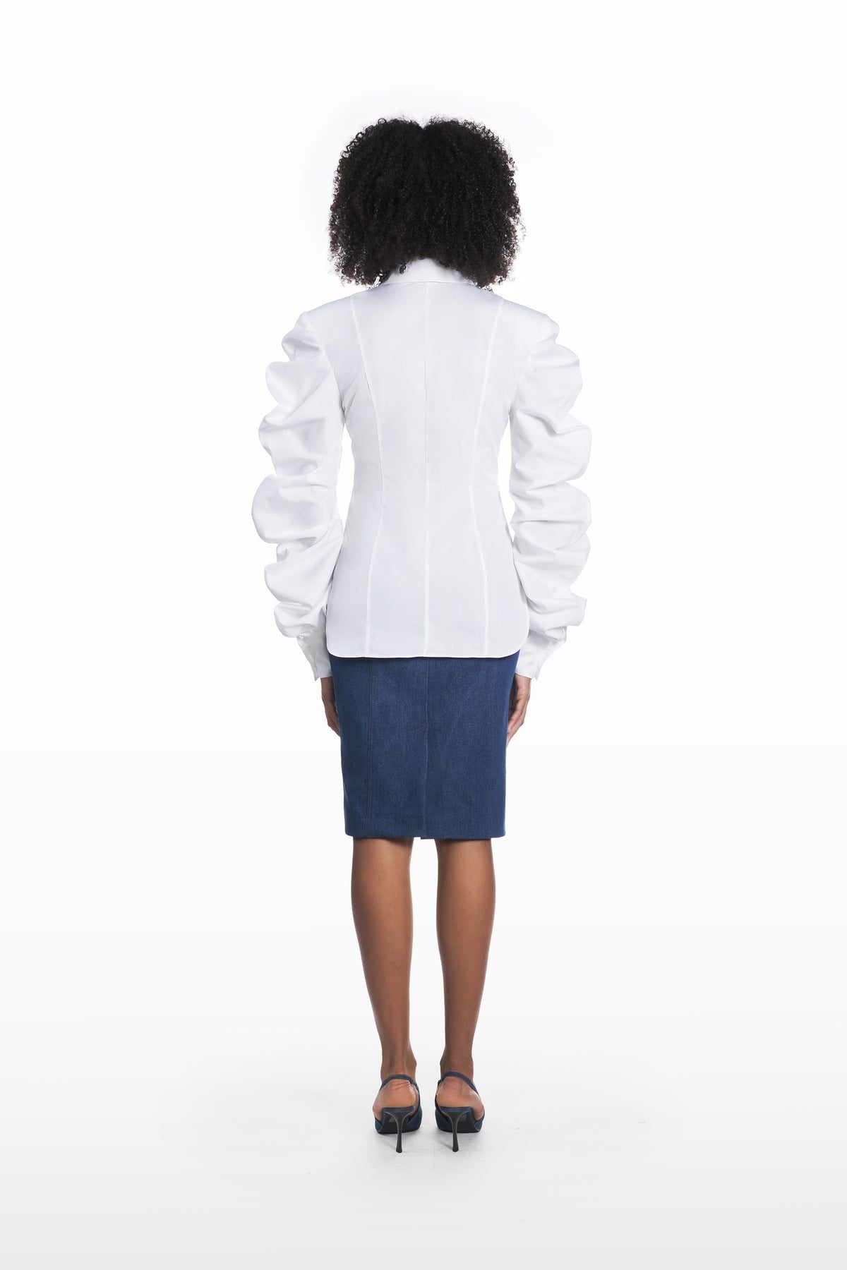 Medusa Classic Shirt in white cotton, back view
