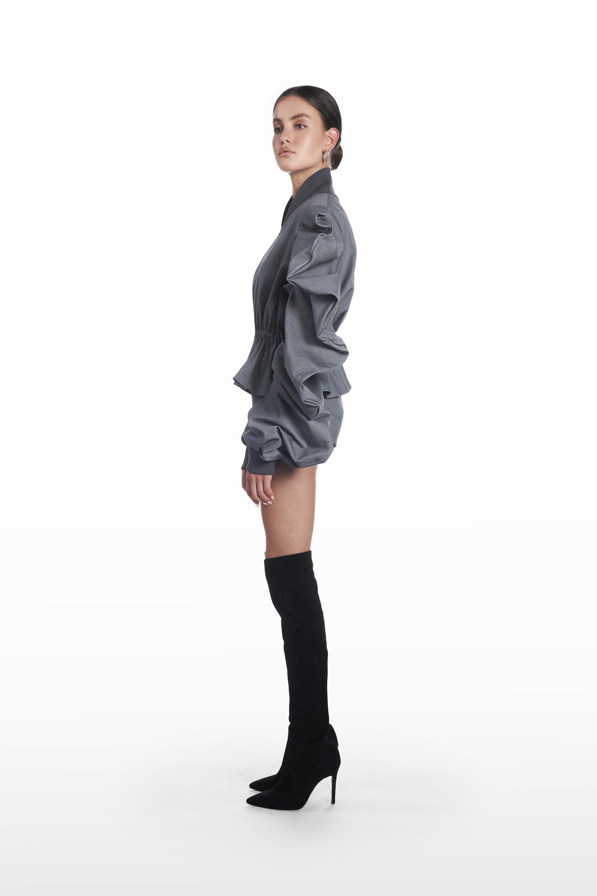 Medusa Short Parka in grey, side view, sculptural cotton parka silhouette