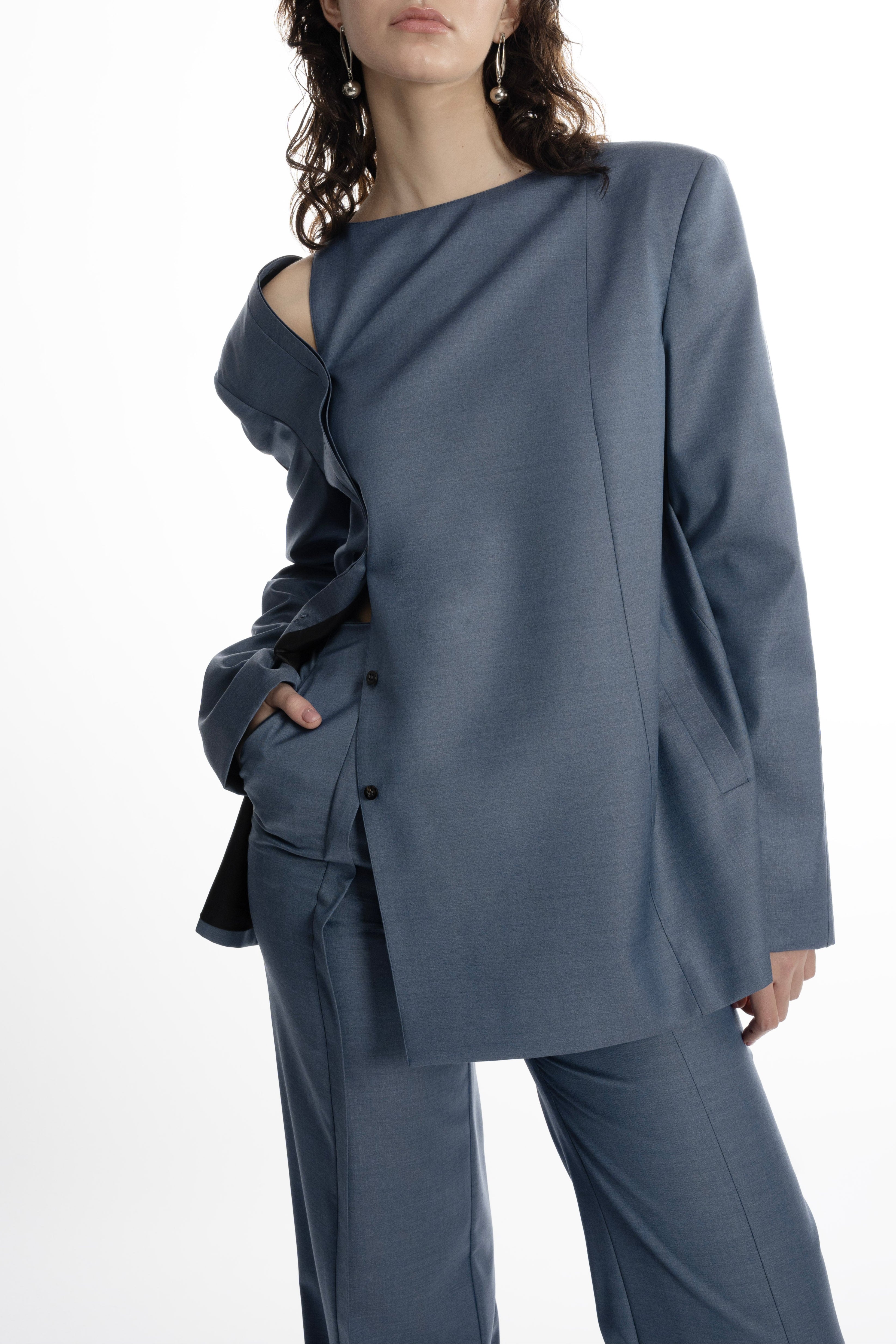 OPEN SHOULDER JACKET