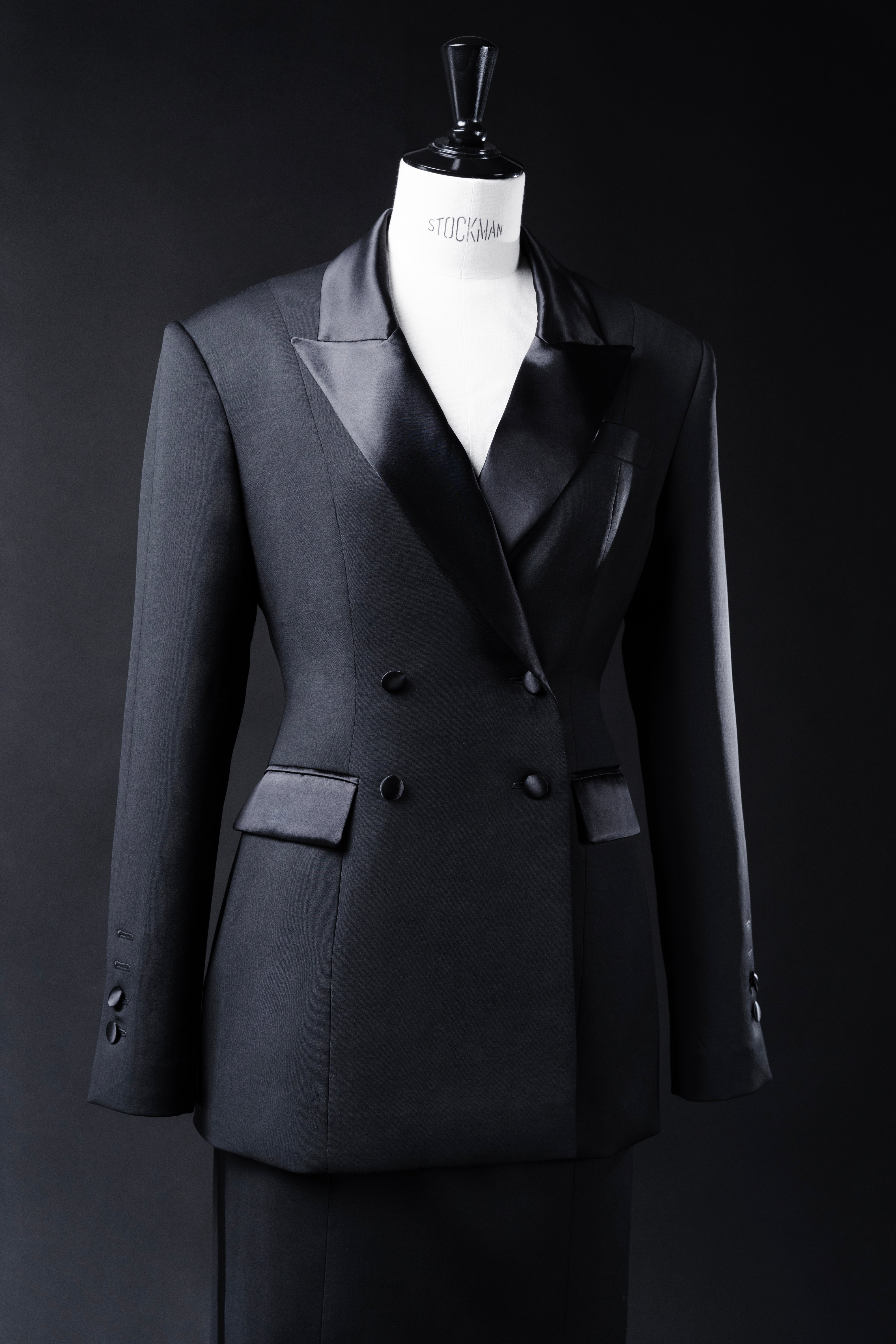 GRETA DOUBLE-BREASTED TUXEDO WITH SKIRT